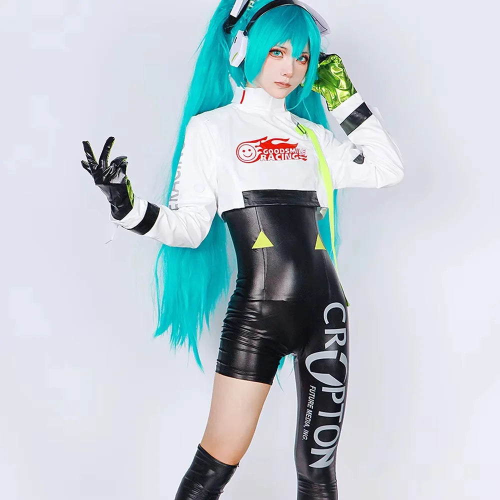Victorious Miku Racing Cosplay