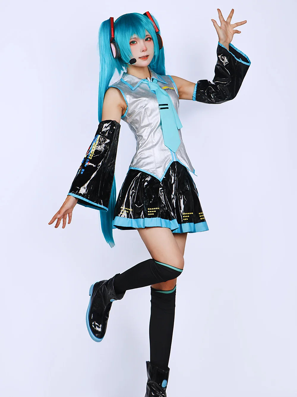 Victorious Miku Couture & Harmony Cosplay