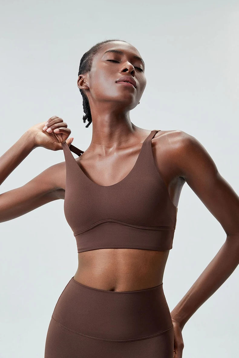 Women's Buttery Soft V-Neckline Sports Bra / Gym Bra High Impact (Victorious TechWeave)