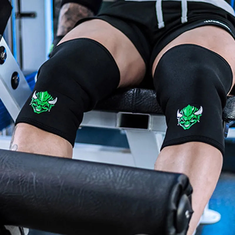 VIctorious Demon Knee Sleeves 7mm (1 Pair) Compression Knee Braces