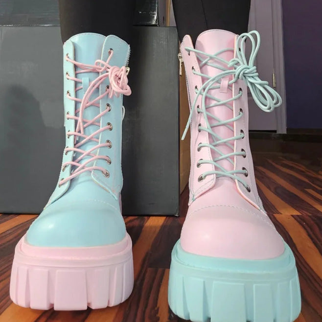 Victorious Searing Horizon Lace up Ankle Boots