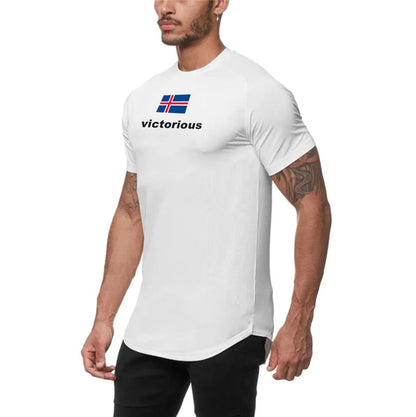 Victorious Haltu áfram Men's (Icelandic Gym T-shirt)