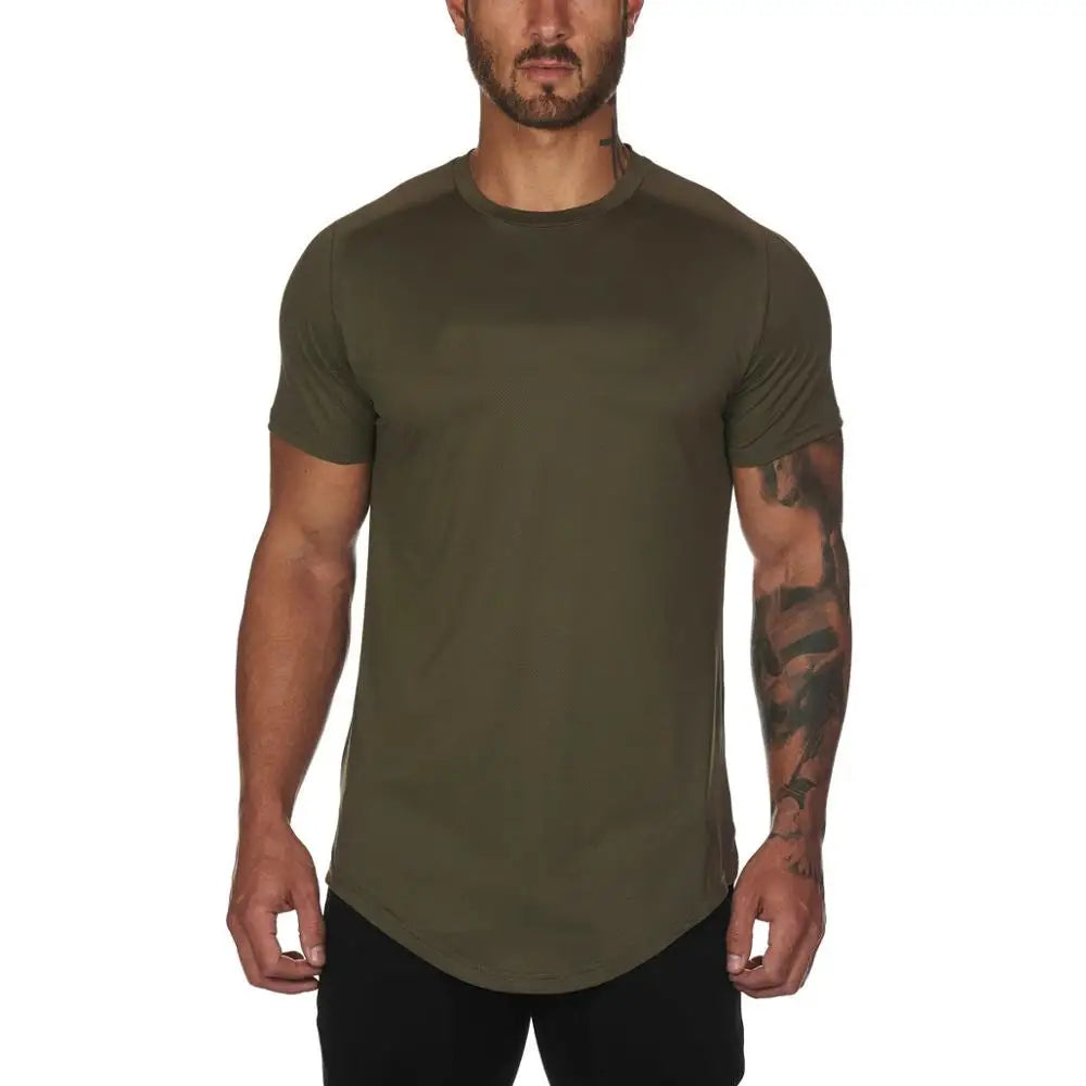 Victorious Demeter’s Power Camouflage fitness T-shirt