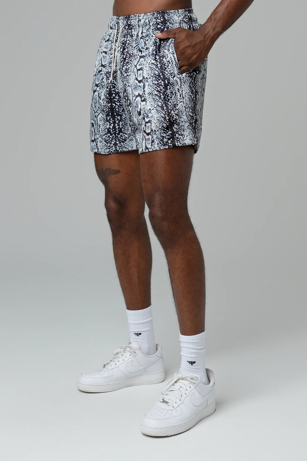 Victorious Apocalypse Explorer Mesh Breathable Shorts