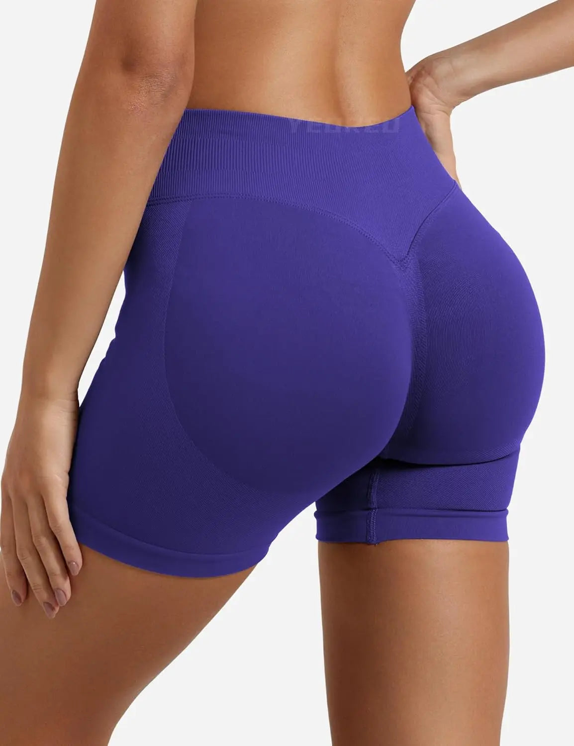 Victorious Venus Motion Seamless Gym Shorts 4.5"