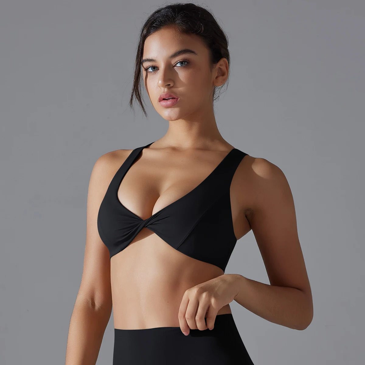 Victorious Blackout Motion Sports Bra