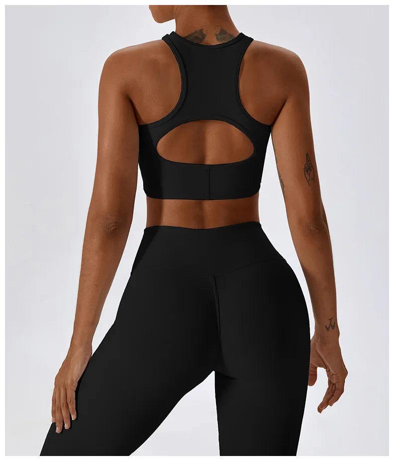 Victorious Frontier Ribbed Crop Top