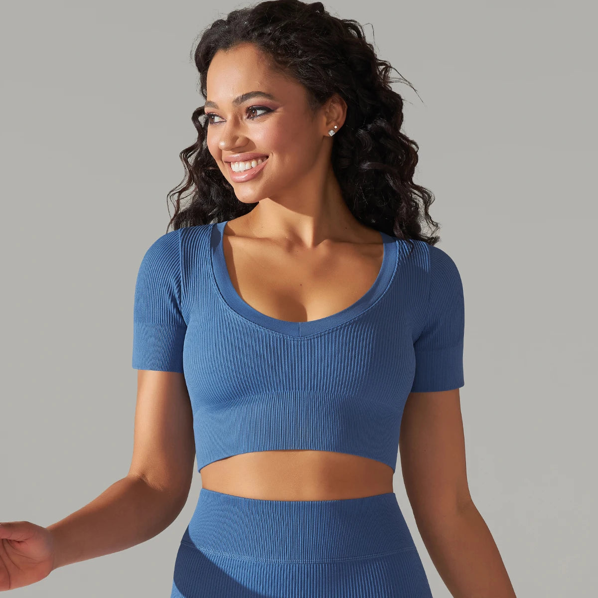 Ribbed Seamless Top, V-neck (RelaxMotion)