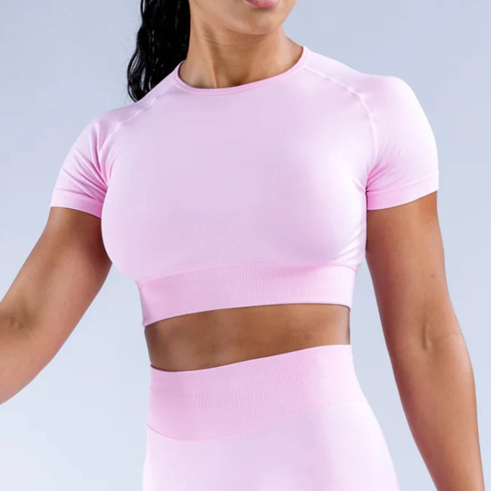 Victorious Outpost Glow Impact Crop Top