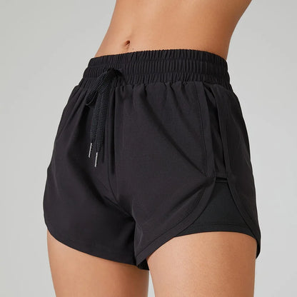 Victorious Endure Layered Shorts / 2 in 1 Sports