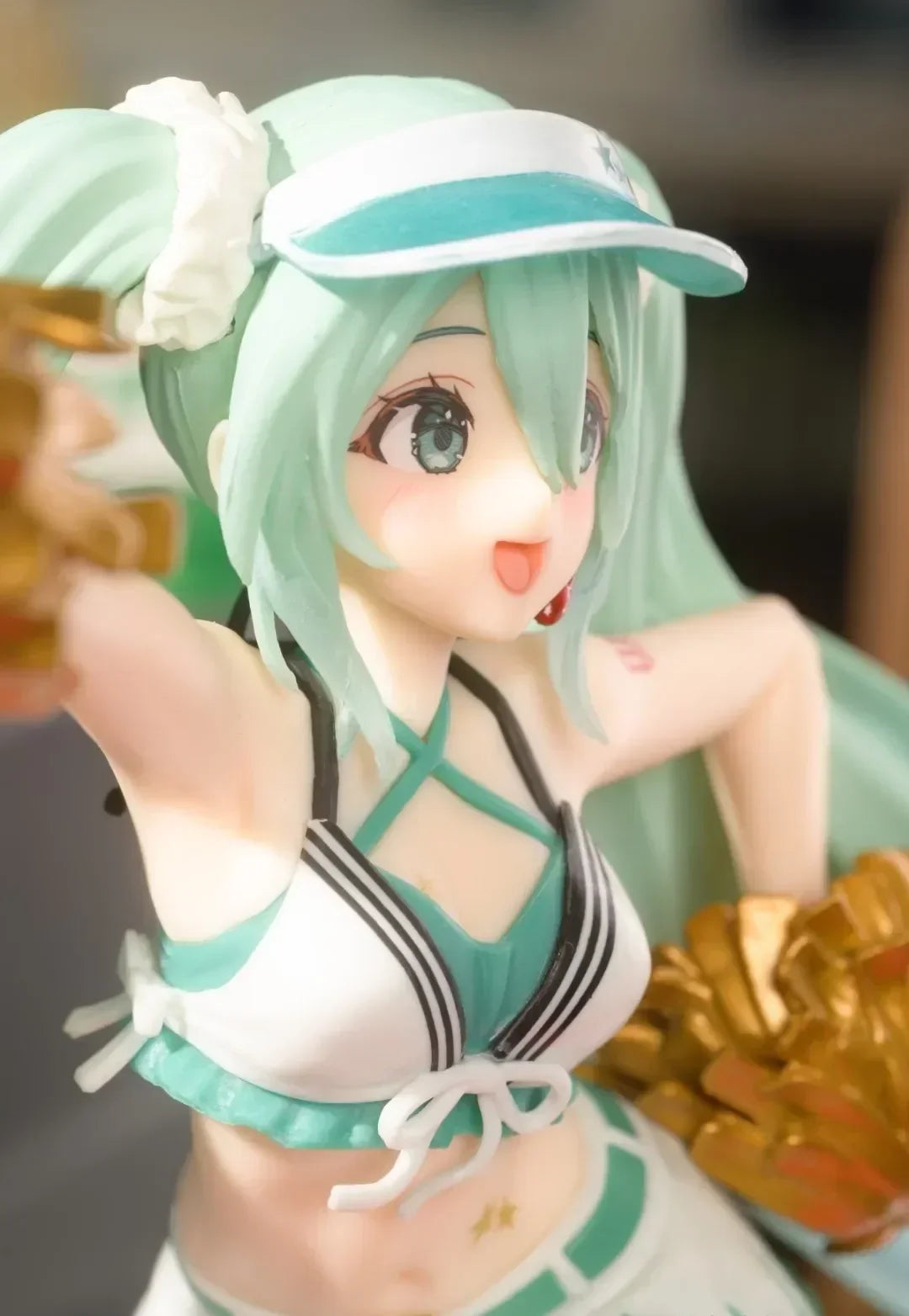 18CM Original TAITO 18cm Hatsune Miku Figure