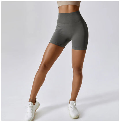 Victorious Strength Seamless High-waits Contour Shorts