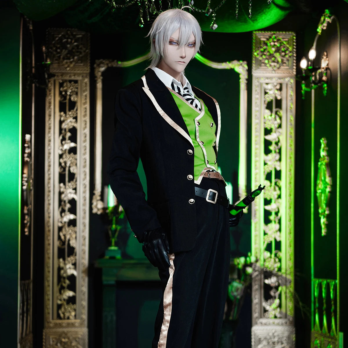 Disney Twisted Wonderland Anime Cosplay Heartslabyul Savanaclaw Octavinelle Scarabia Pomefiore ‌Ignihyde Diasomnia Uniforms