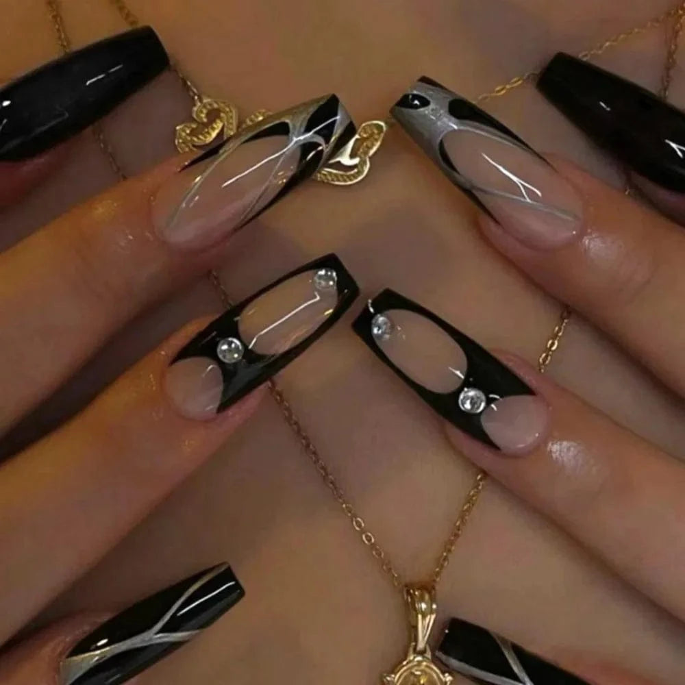 A411 Victorious Anime Horror Nail Set