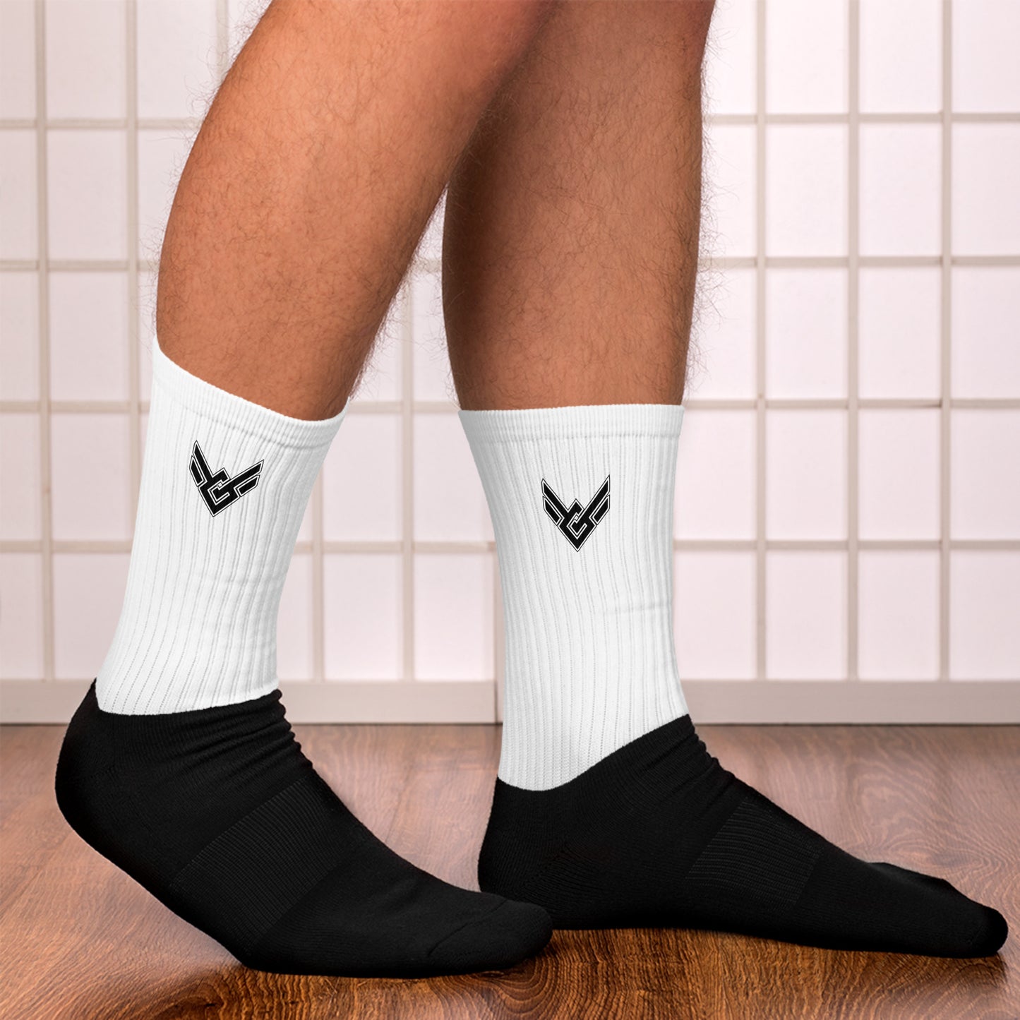 Victorious Classic White Socks