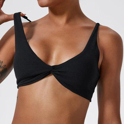 Black / S Victorious Shieldmaiden V-cut Sports Bra