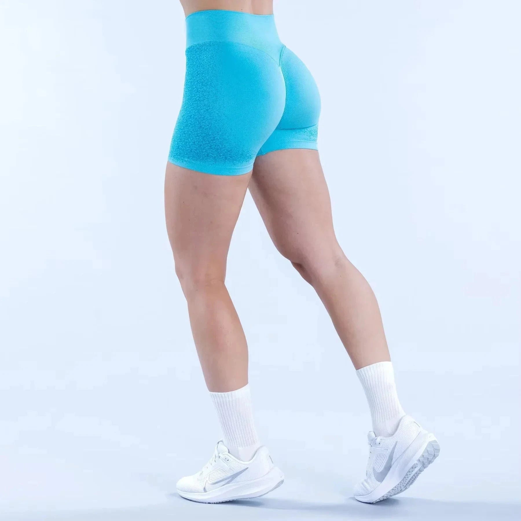 Victorious NebulaFit 4.5" Scrunch Gym Shorts