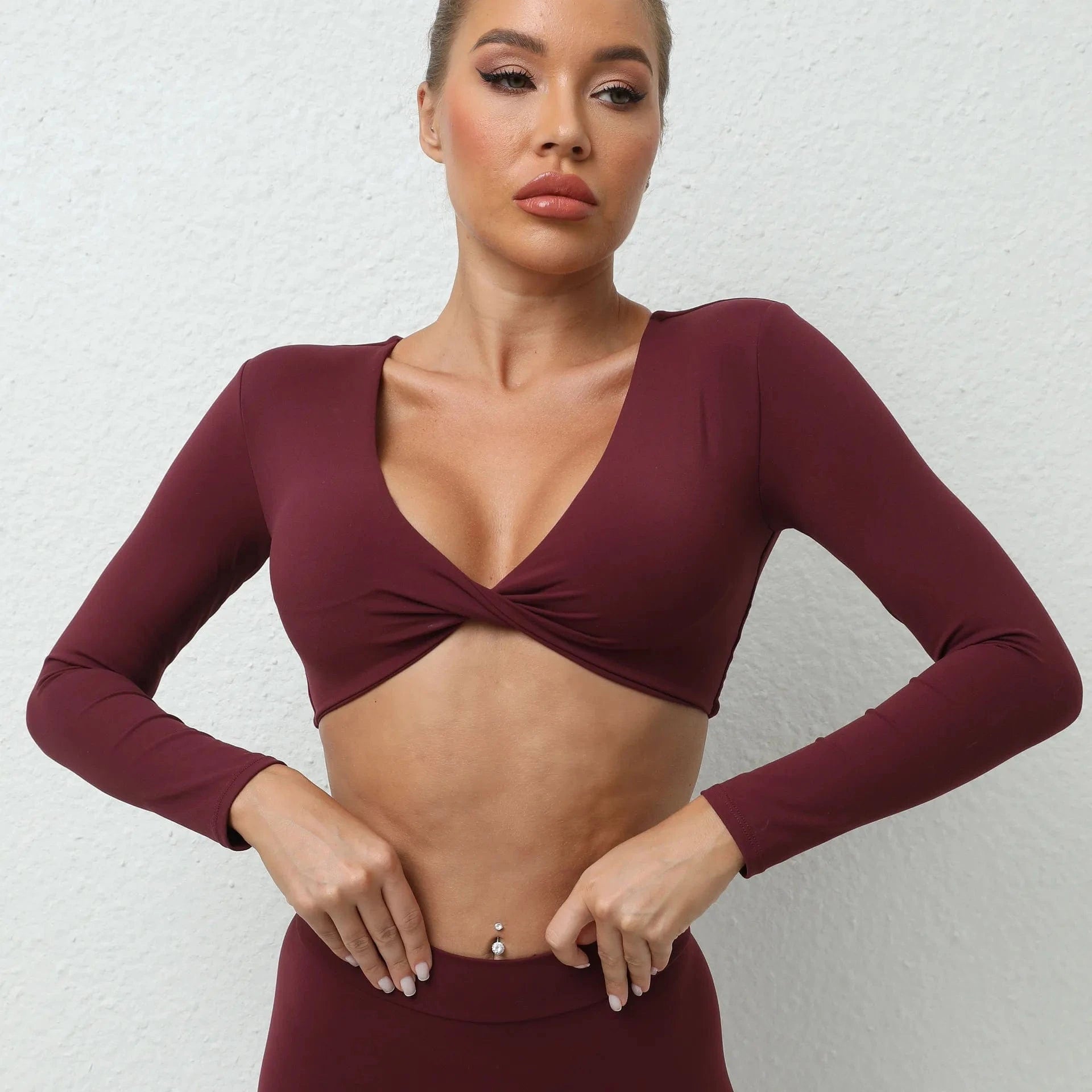 Wine red / L Victorious Mercury Dash Long Sleeved Gym Top