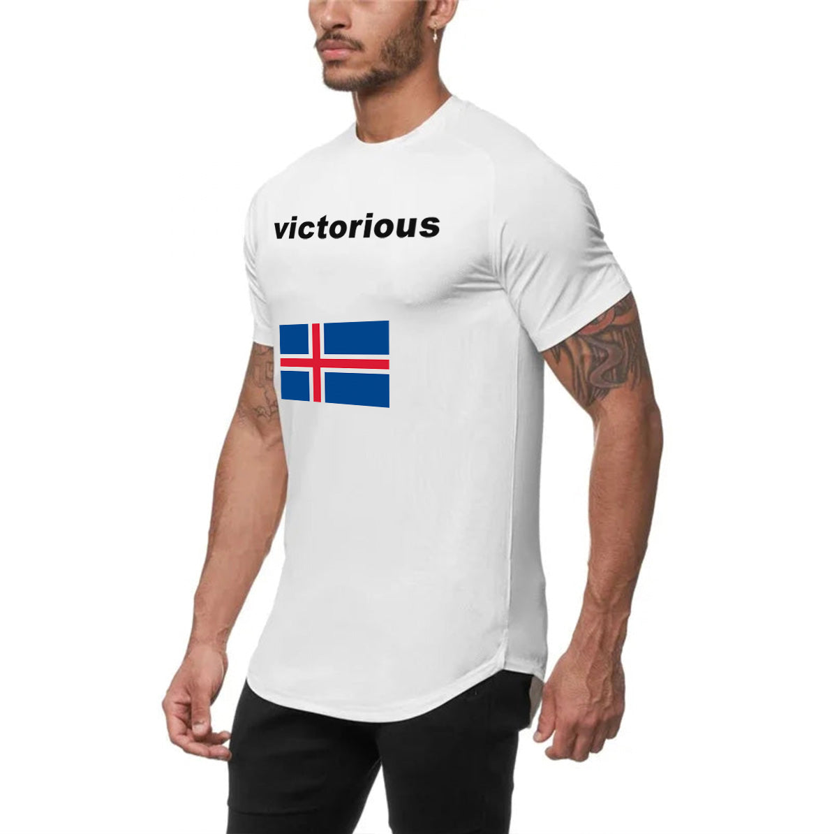 Victorious sigrast á Men's (Icelandic Gym T-shirt)