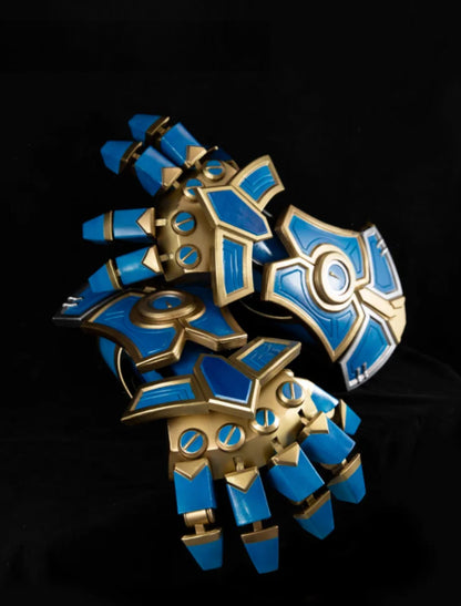 Victorious Vi’s gauntlet(s) from Arcane/ Cosplay props